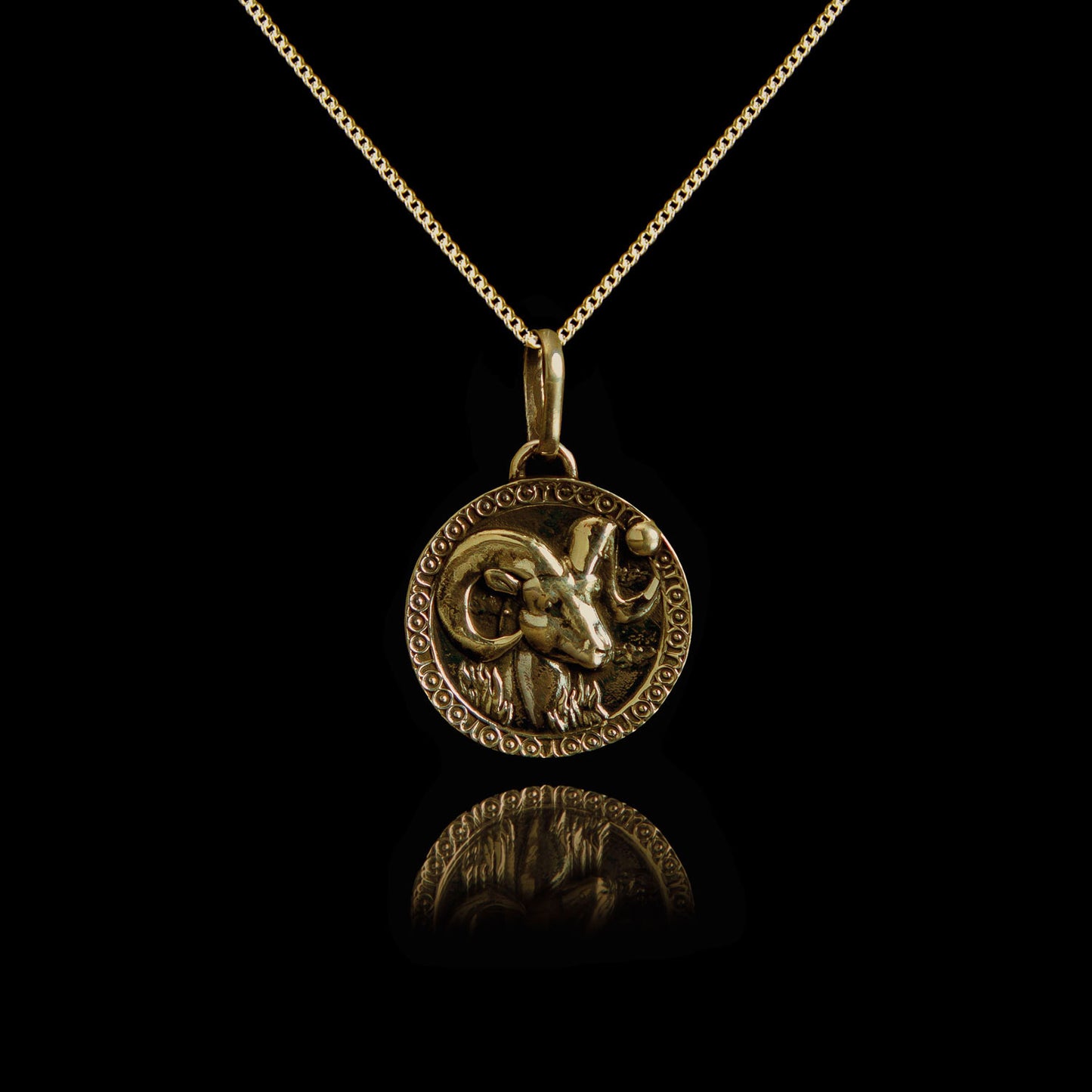 Colar de Prata Aries Banhado a Ouro