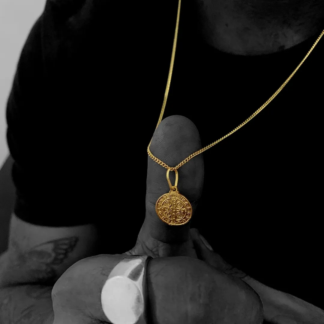Colar de Prata Medal SB Banhado a Ouro