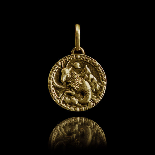 Amuleto de Prata Capricorn Banhado a Ouro