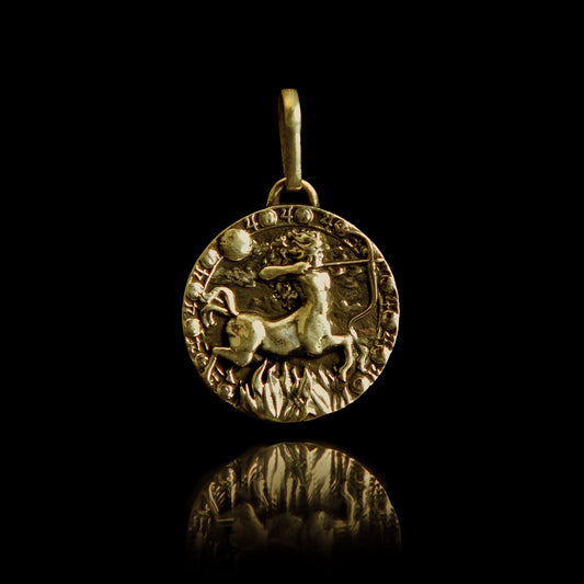 Amuleto de Prata Sagittarius Banhado a Ouro