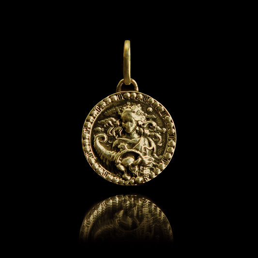 Amuleto de Prata Virgo Banhado a Ouro