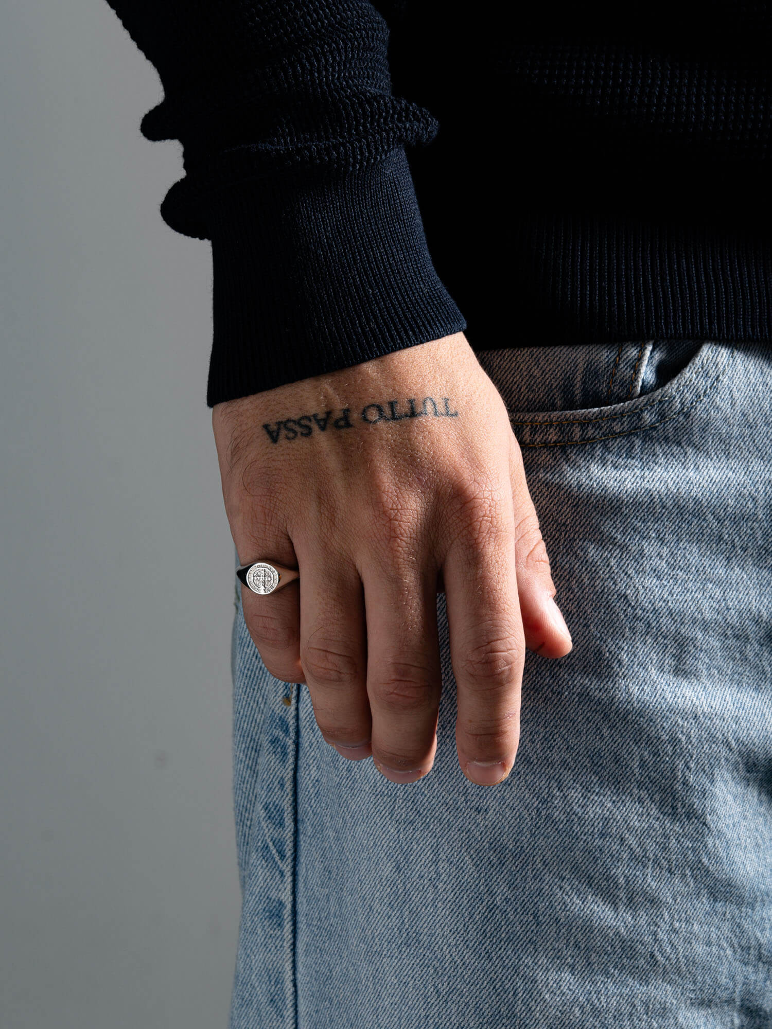 MATERIAL: PRATA | Anel Medal SB Slim Prata Modelo em Prata 925