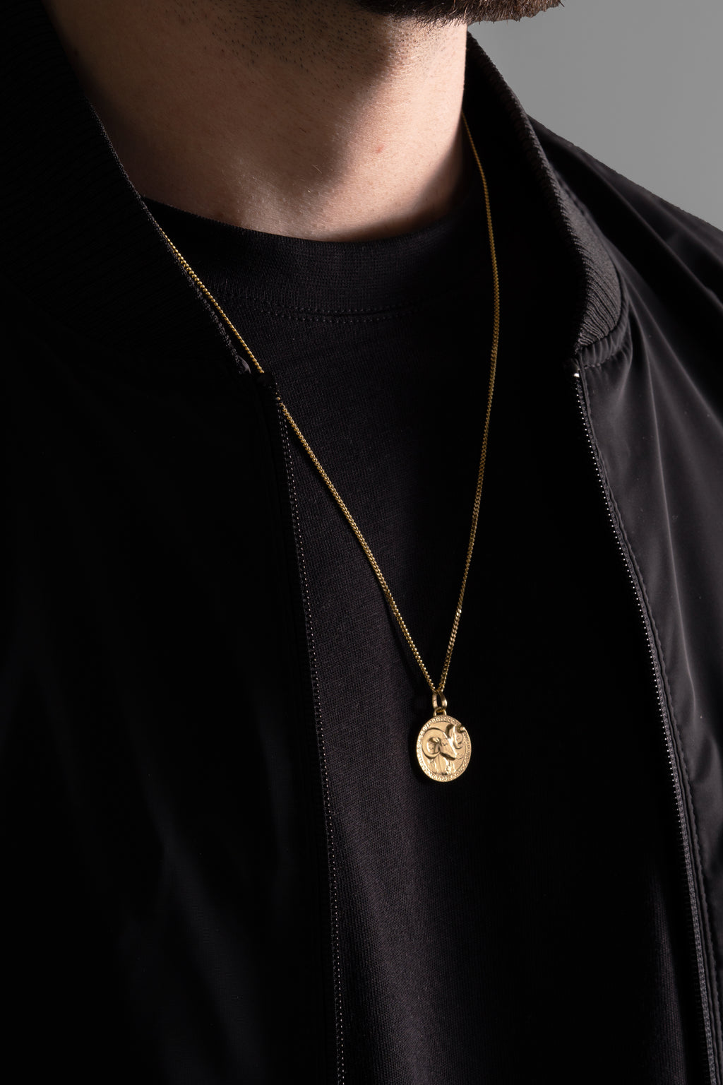 MATERIAL: PRATA BANHADA A OURO | Colar Aries em Prata 925 banhada a Ouro 18k