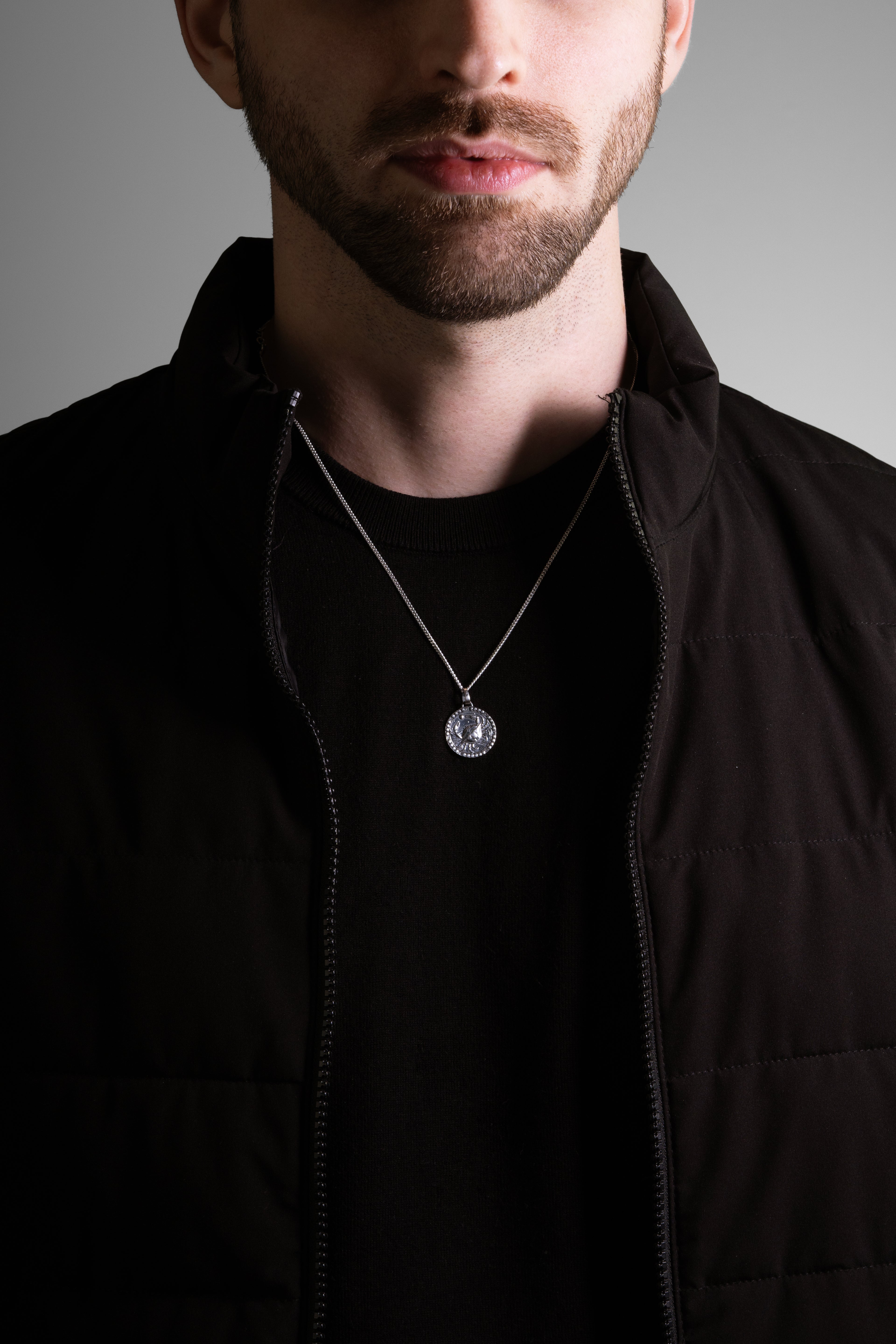 MATERIAL: PRATA 925 OXIDADA |  Colar Cancer PRATA 925 OXIDADA Modelo em Prata 925