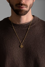 Colar Coin PRATA BANHADA A OURO Modelo
Colar Creed PRATA BANHADA A OURO Modelo