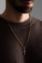 MATERIAL: PRATA BANHADA A OURO |  Colar Cross Medium PRATA BANHADA A OURO Modelo em Prata 925