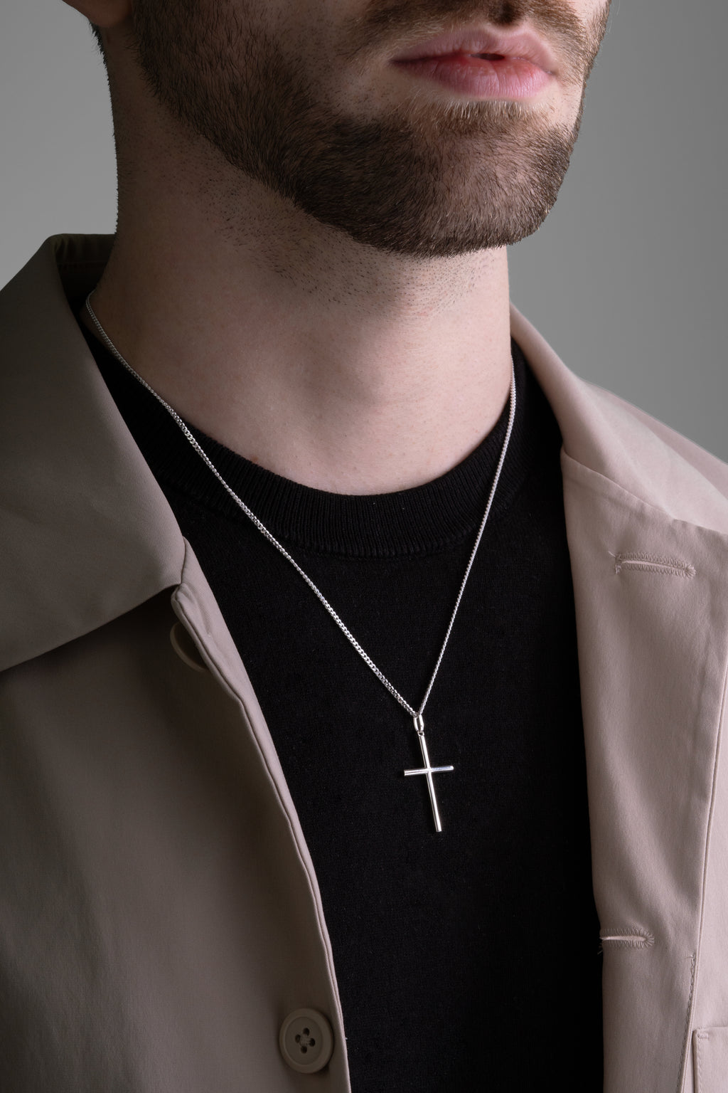 MATERIAL: PRATA 925 |  Colar Cross Medium PRATA 925 Modelo em Prata 925