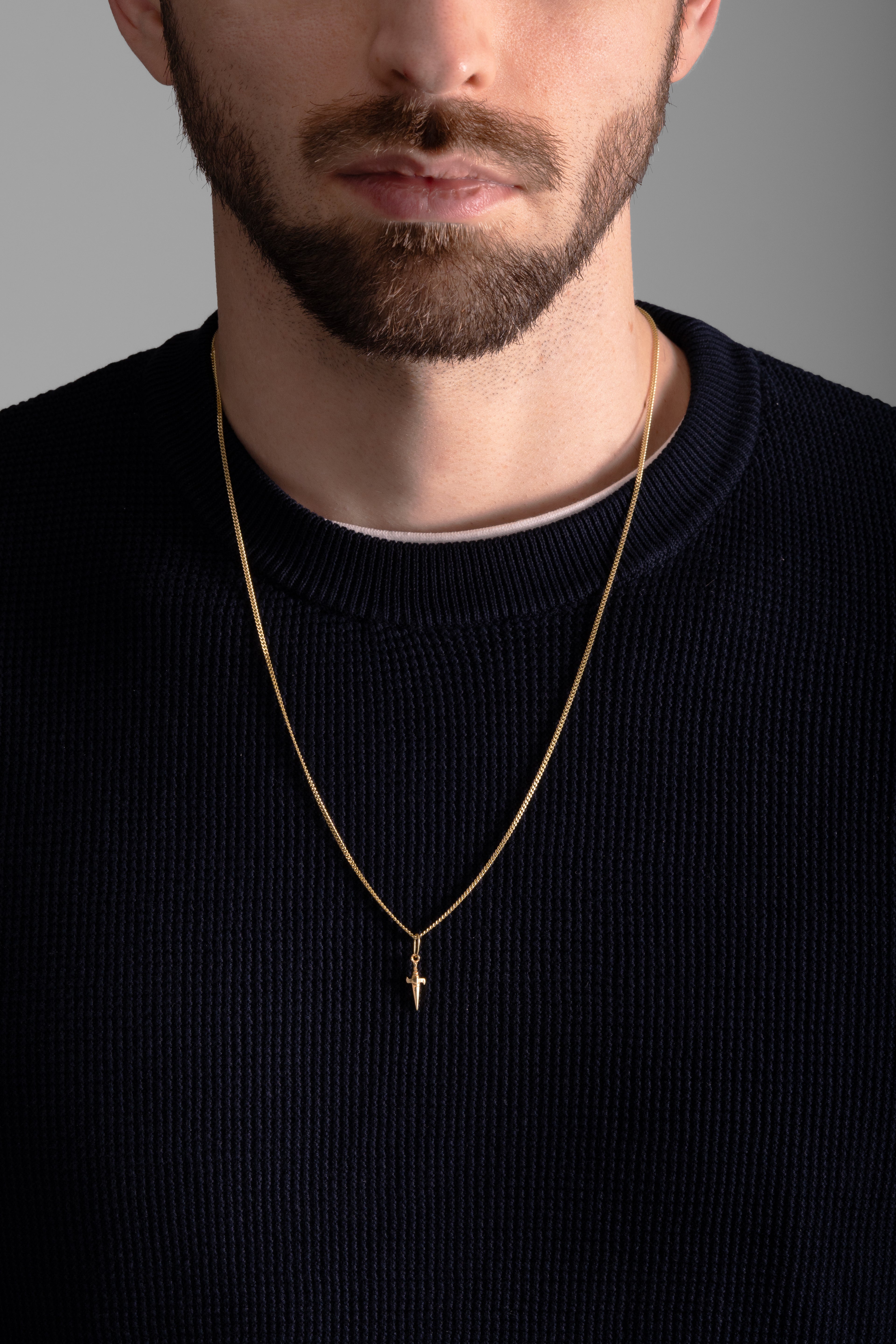 MATERIAL: PRATA BANHADA A OURO |  Colar Dagger PRATA BANHADA A OURO Modelo em Prata 925