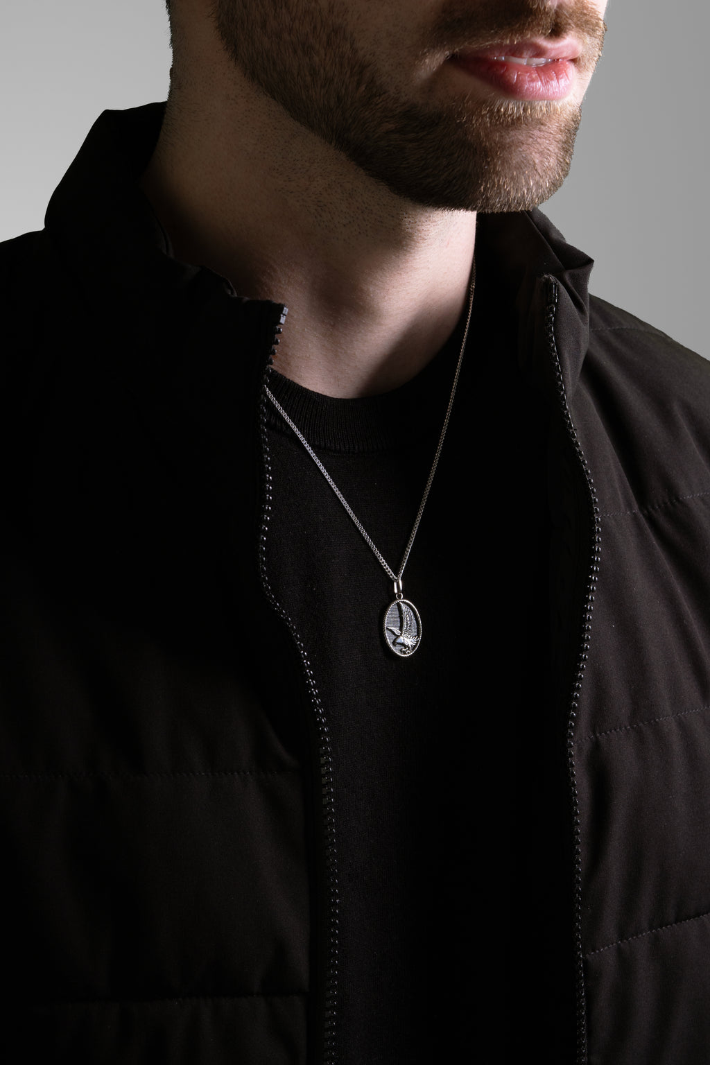 MATERIAL: PRATA OXIDADA | Colar Honor em Prata 925 Oxidada