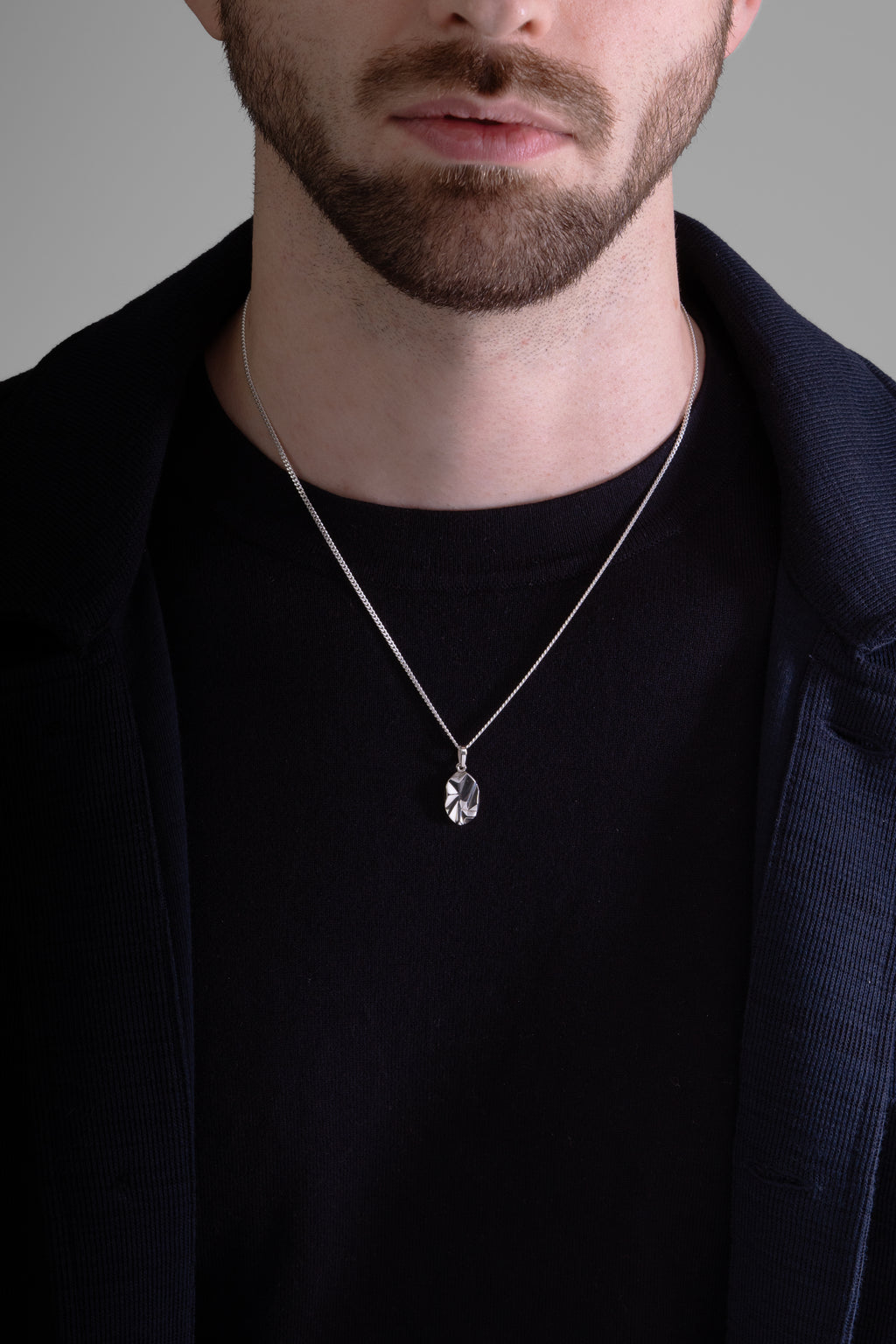 MATERIAL: PRATA 925 |  Colar Impact Oval PRATA 925 Modelo em Prata 925