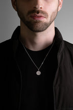 MATERIAL: PRATA | Colar Medal SB em Prata 925