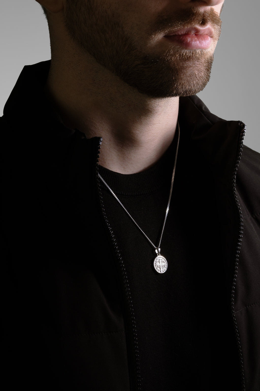 MATERIAL: PRATA | Colar Medal SB em Prata 925