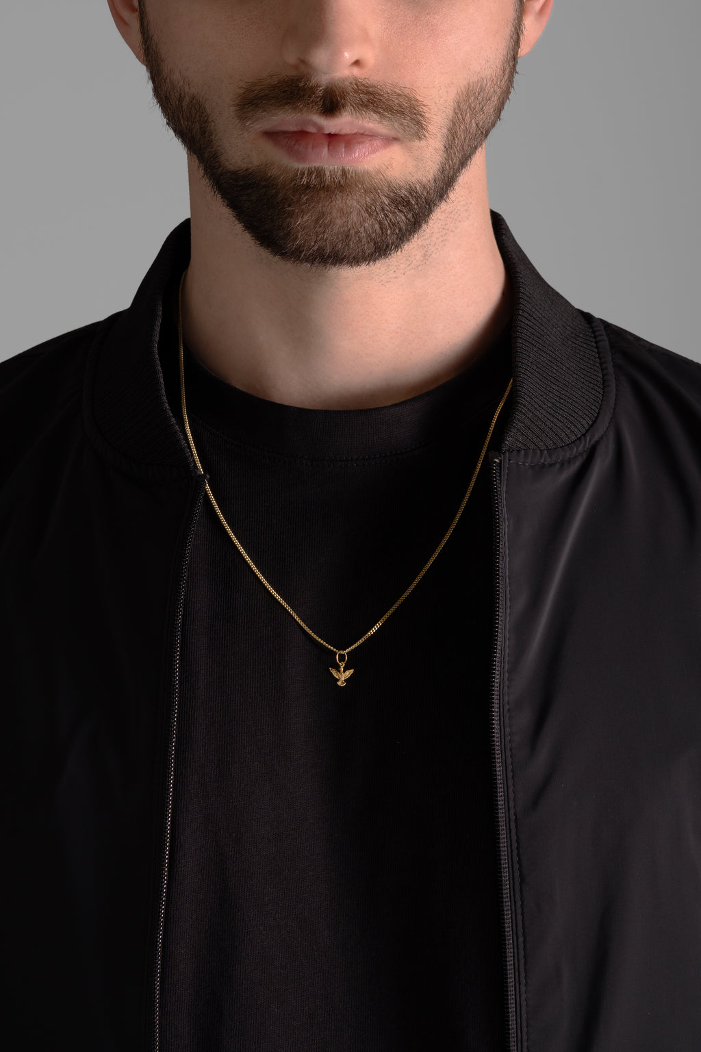 MATERIAL: PRATA BANHADA A OURO |  Colar Peace Mini PRATA BANHADA A OURO Modelo em Prata 925