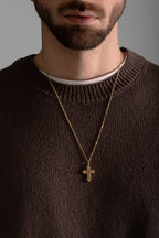 MATERIAL: PRATA BANHADA A OURO |  Colar Russian Cross PRATA BANHADA A OURO Modelo em Prata 925