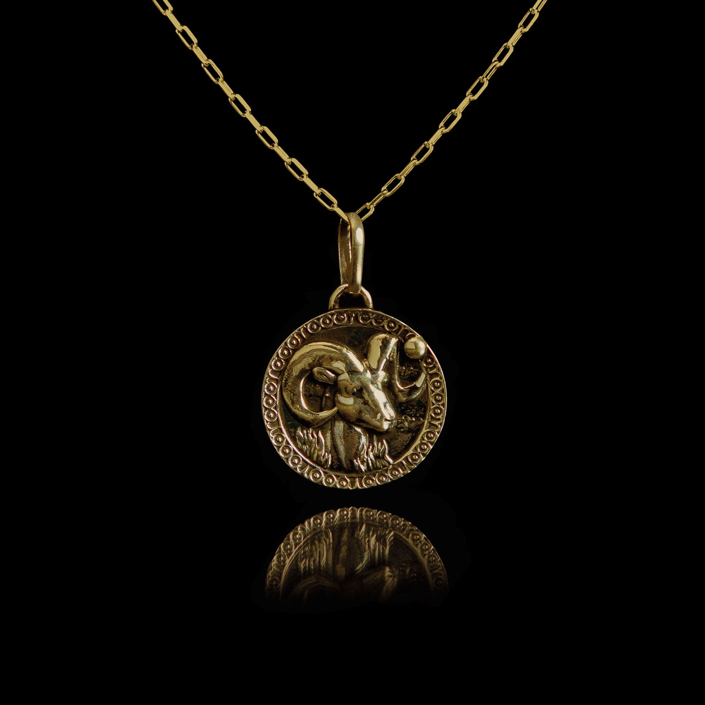 Colar de Prata Aries Banhado a Ouro