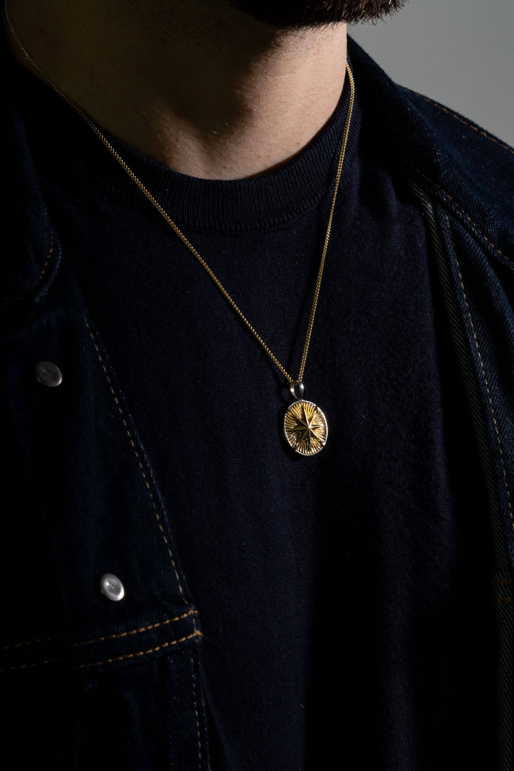 Pingente Compass I Large — Ouro & Prata