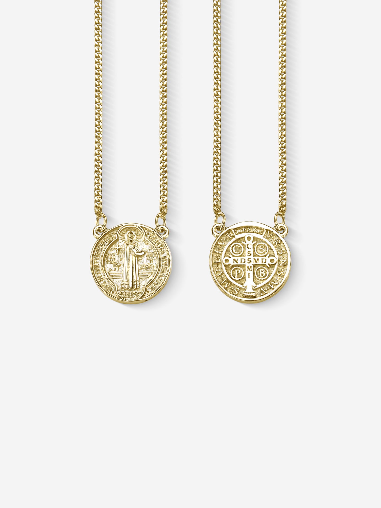MATERIAL: PRATA BANHADA A OURO | Escapulário Medal SB em Prata 925 banhada a Ouro 18k