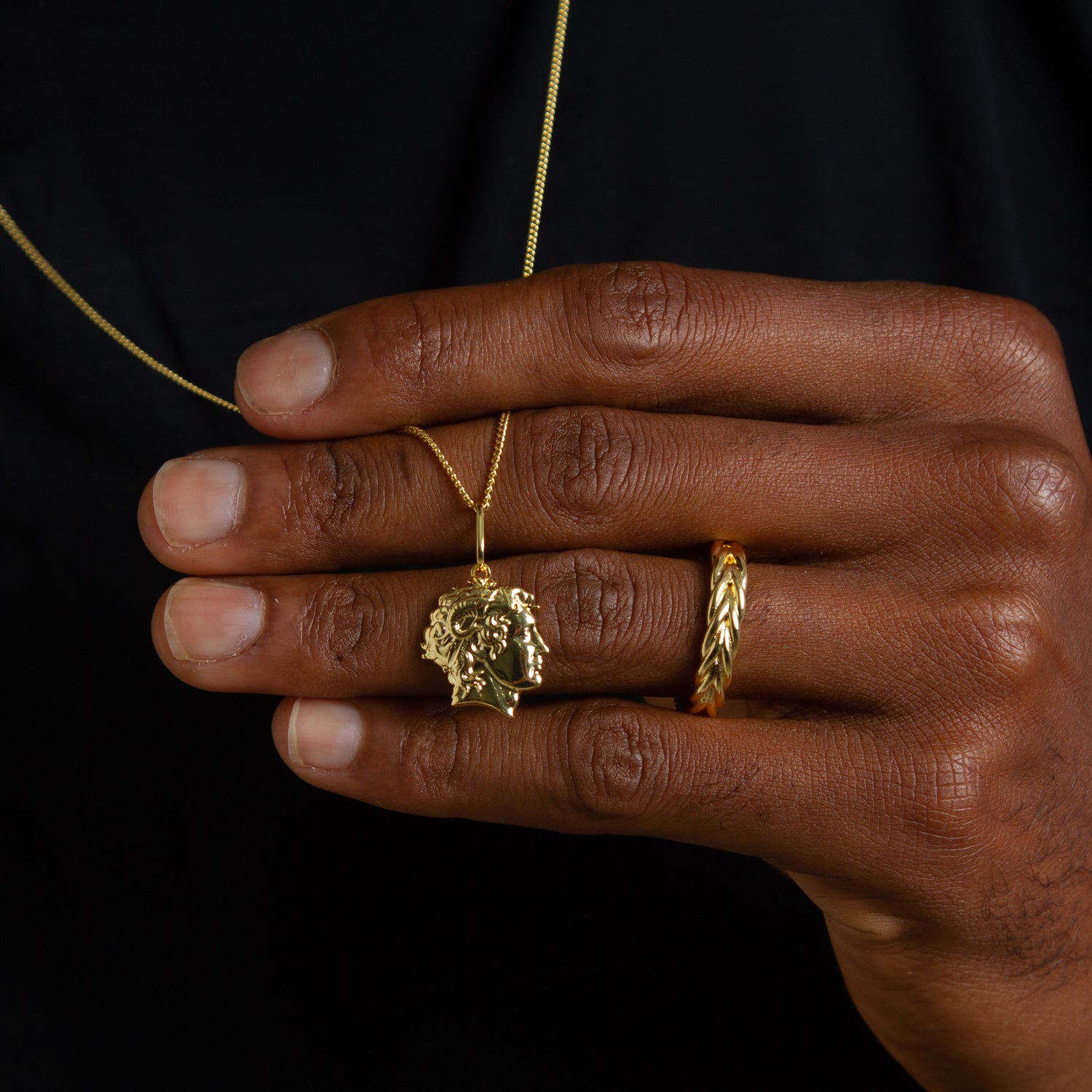 MATERIAL: PRATA BANHADA A OURO | Colar The Great em Prata 925 banhada a Ouro 18k