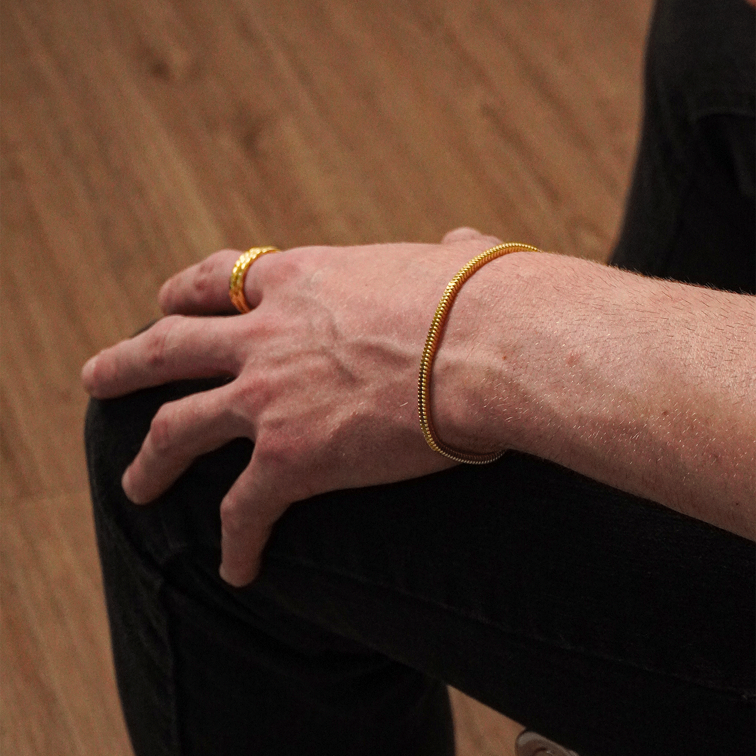 MATERIAL: PRATA BANHADA A OURO | Pulseira Tail em Prata 925 banhada a Ouro 18k