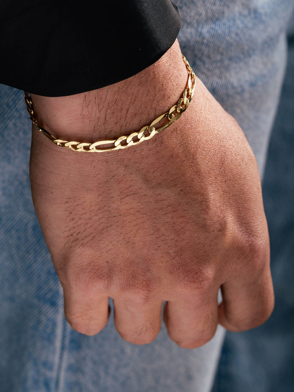 MATERIAL: PRATA BANHADA A OURO | Pulseira Figaro Medium em Prata 925 banhada a Ouro 18k