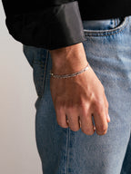 MATERIAL: PRATA | Pulseira Figaro Slim em Prata 925