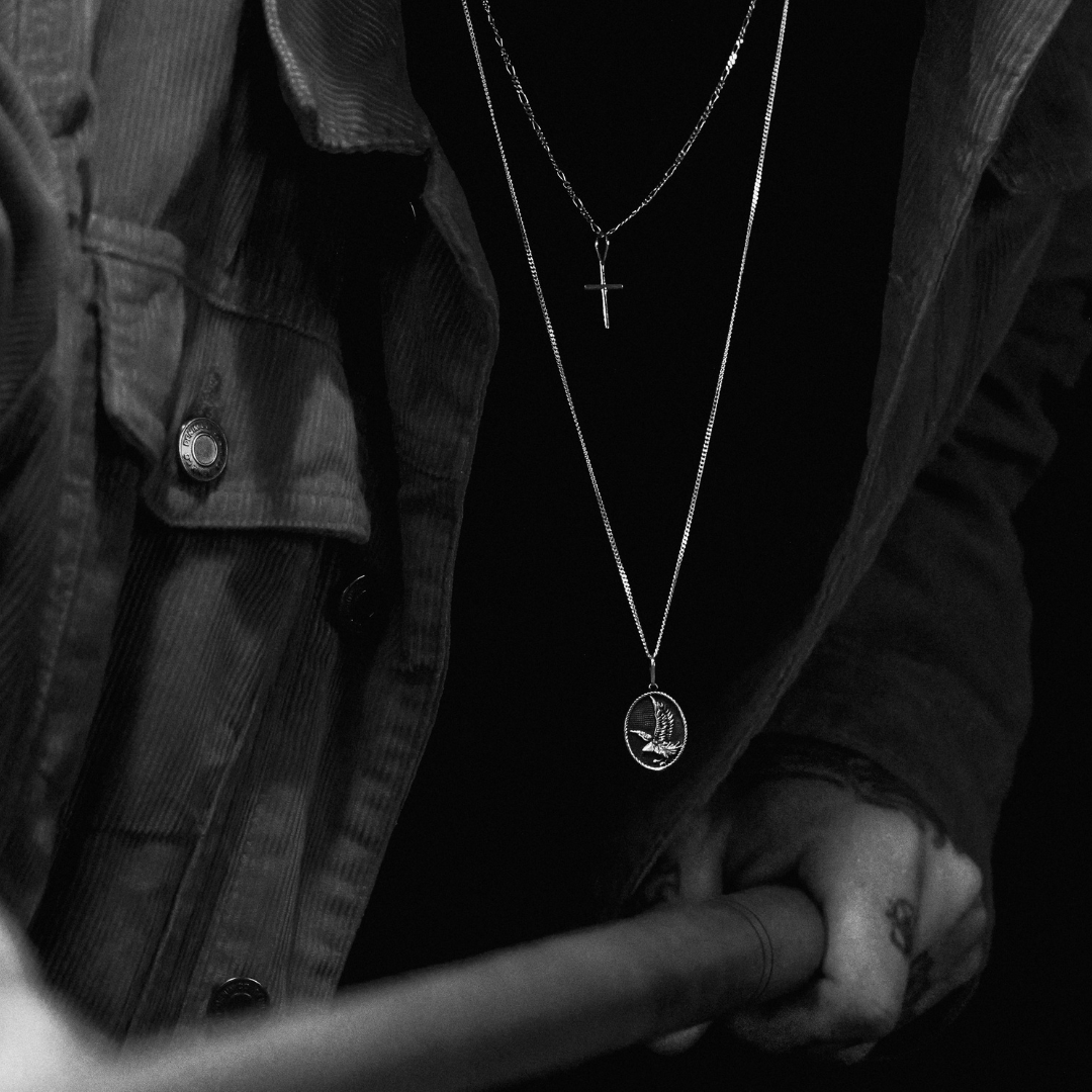 MATERIAL: PRATA OXIDADA | Colar Honor em Prata 925 Oxidada